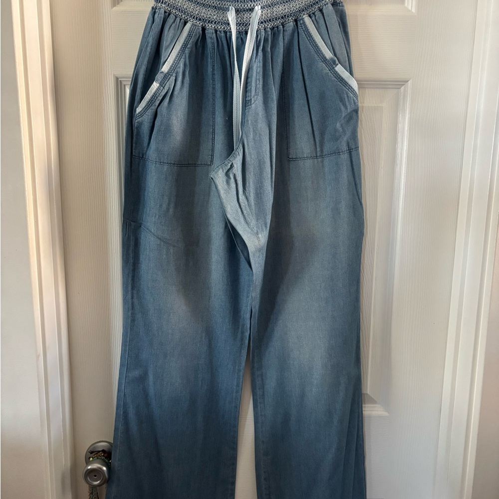 Blue Wide-Leg Denim Pants